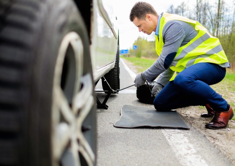 Roadside Assistance and Breakdown Service Options